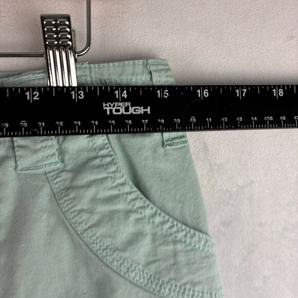 Style & Co Sea Foam Green Cargo Capris Womens 6 Utility Pockets Gorp Hiking READ - Picture 13 of 14